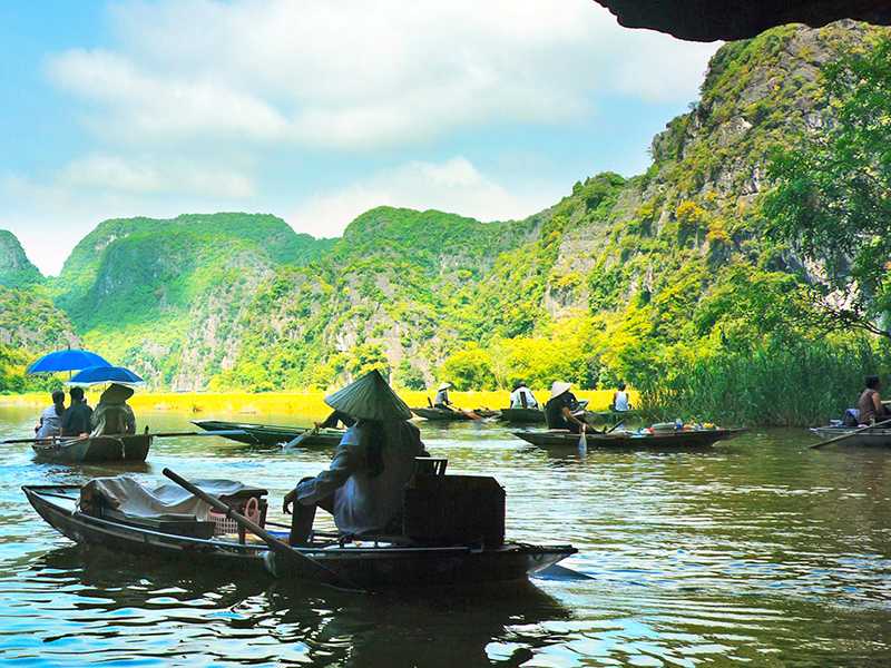 Hoa Lu - Trang An - Ninh Binh 1-Day Luxury Tour
