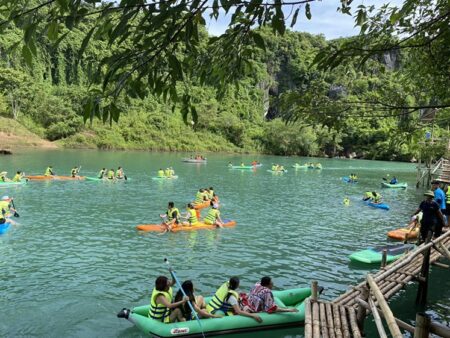 Paradise Cave – Hava Valley Tour