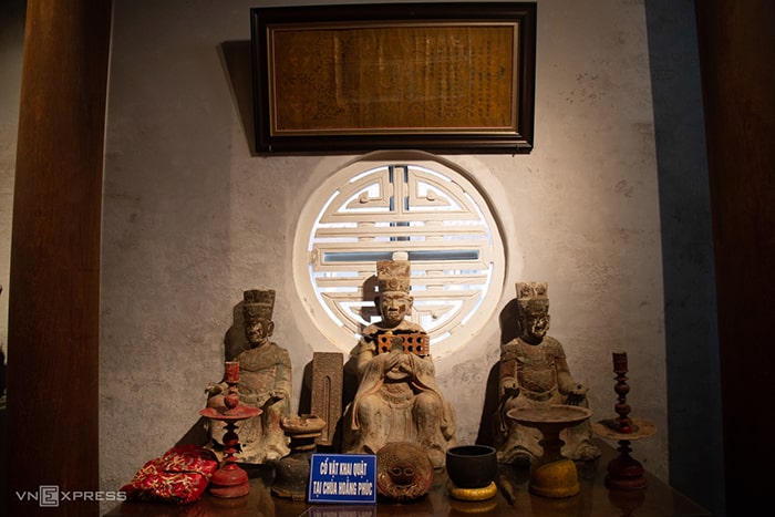 Visit Hoang Phuc Pagoda